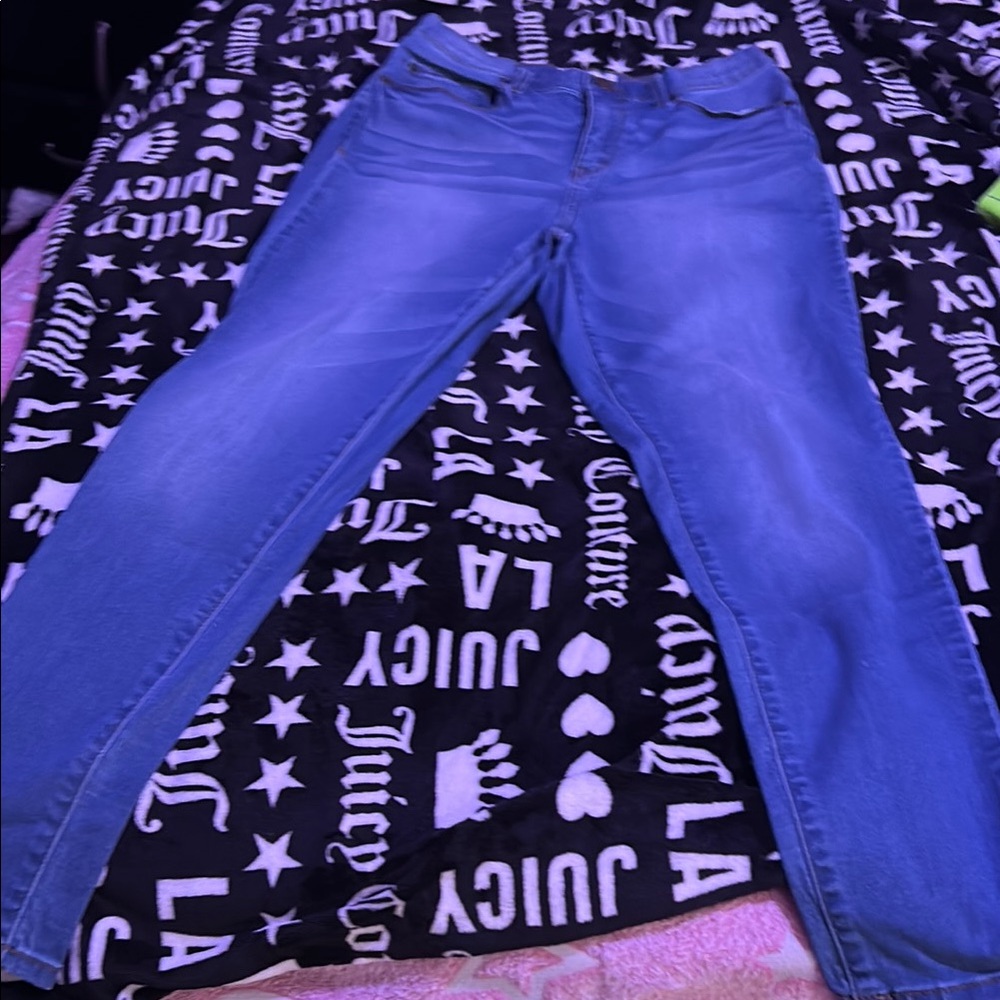 Women's Blue Jeans